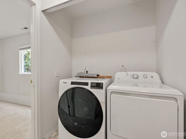 2320 NE 102nd Street, Seattle WA 98125