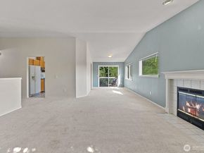 2320 NE 102nd Street, Seattle WA 98125