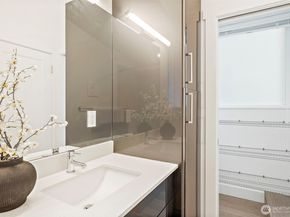 1543 Boylston Avenue E, Seattle WA 98106