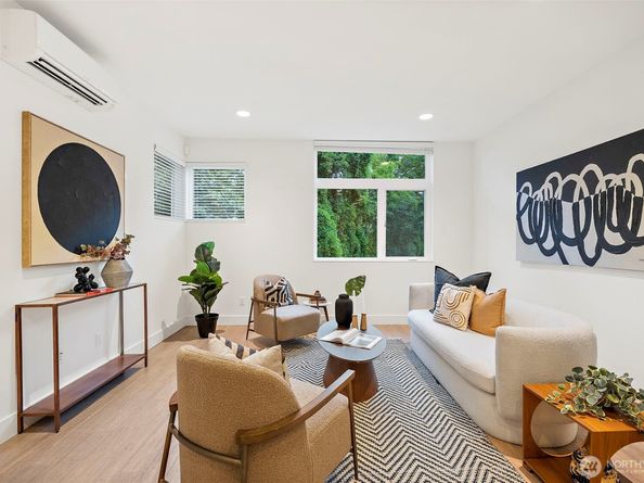 1543 Boylston Avenue E, Seattle WA 98106