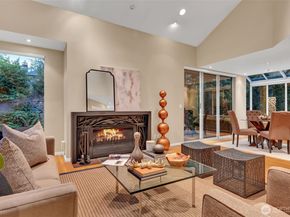 621 Bellevue Way SE, Bellevue WA 98004
