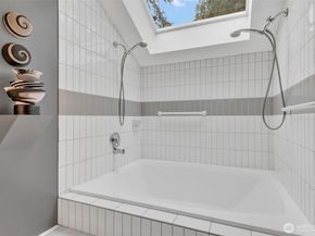 621 Bellevue Way SE, Bellevue WA 98004