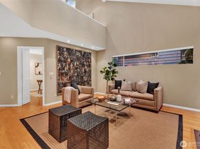 621 Bellevue Way SE, Bellevue WA 98004
