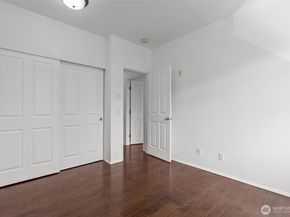 535 241st Lane SE, Sammamish WA 98074