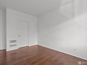 535 241st Lane SE, Sammamish WA 98074