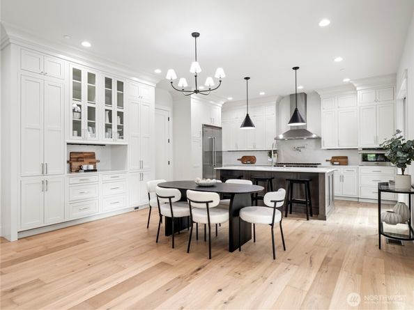 15419 NE 106th Street, Redmond WA 98052