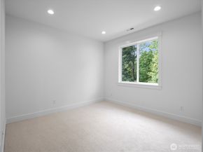 15419 NE 106th Street, Redmond WA 98052