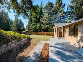 18428 146th Avenue NE, Woodinville WA 98072