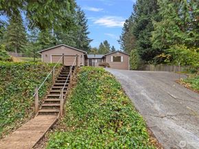 18428 146th Avenue NE, Woodinville WA 98072