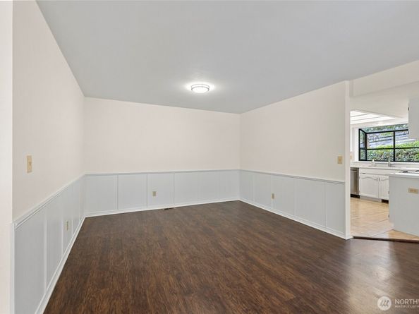 18428 146th Avenue NE, Woodinville WA 98072
