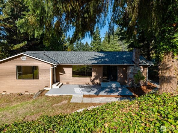 18428 146th Avenue NE, Woodinville WA 98072