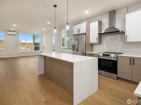 1311 14th Avenue S B, Seattle WA 98144