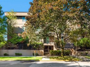 701 17th Avenue 305, Seattle WA 98122