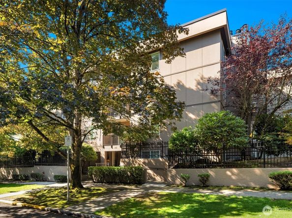 701 17th Avenue 305, Seattle WA 98122