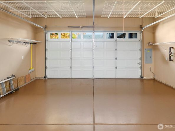 13507 Adair Creek Way NE, Redmond WA 98053
