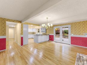 11314 127th Place NE, Kirkland WA 98033
