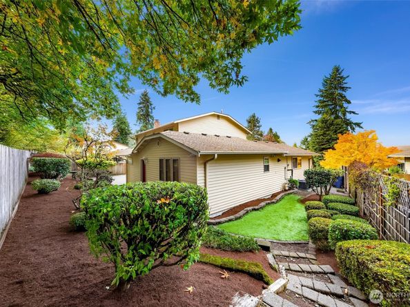 11314 127th Place NE, Kirkland WA 98033
