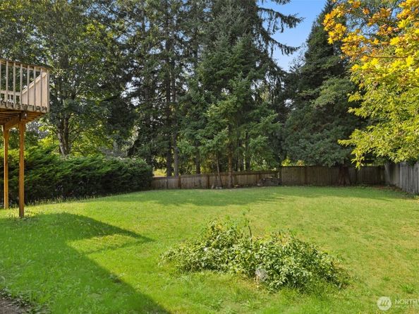 19613 138th Avenue SE, Renton WA 98058