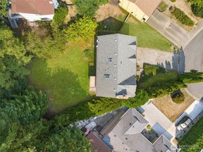 19613 138th Avenue SE, Renton WA 98058