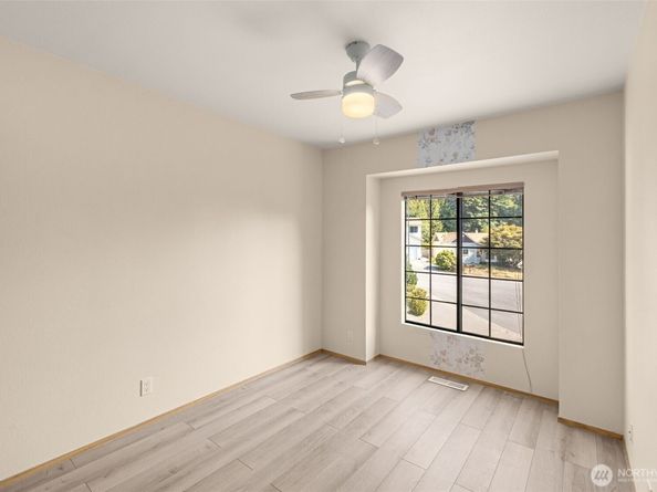 19613 138th Avenue SE, Renton WA 98058
