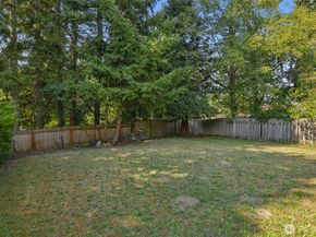 19613 138th Avenue SE, Renton WA 98058