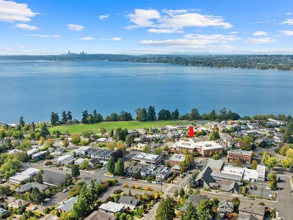 631 Market Street 203, Kirkland WA 98033