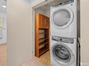 631 Market Street 203, Kirkland WA 98033