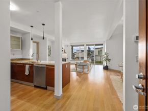 631 Market Street 203, Kirkland WA 98033