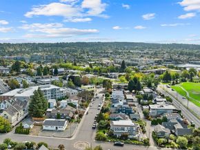 631 Market Street 203, Kirkland WA 98033