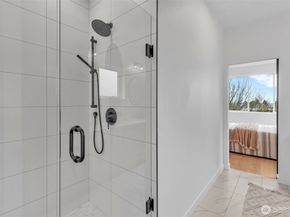 427 19th Avenue E, Seattle WA 98112