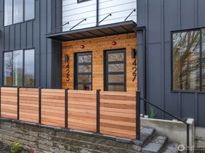 427 19th Avenue E, Seattle WA 98112