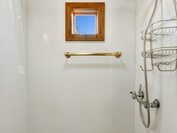 360 W Ewing Street C26, Seattle WA 98119