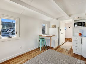 360 W Ewing Street C26, Seattle WA 98119