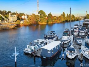 360 W Ewing Street C26, Seattle WA 98119