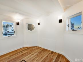 360 W Ewing Street C26, Seattle WA 98119