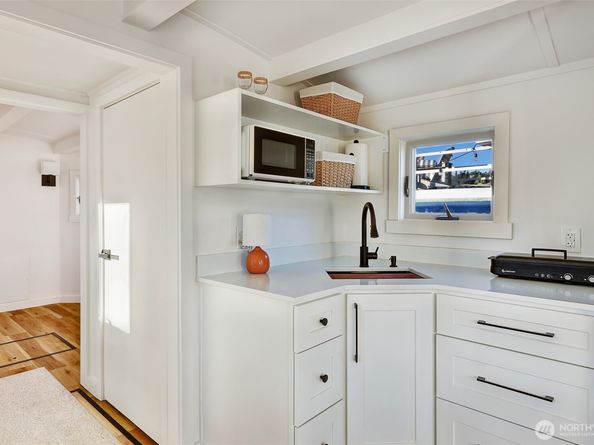 360 W Ewing Street C26, Seattle WA 98119