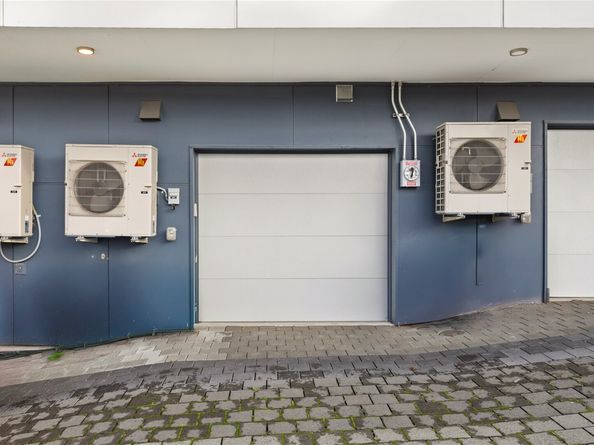 2273 14th Avenue W, Seattle WA 98119