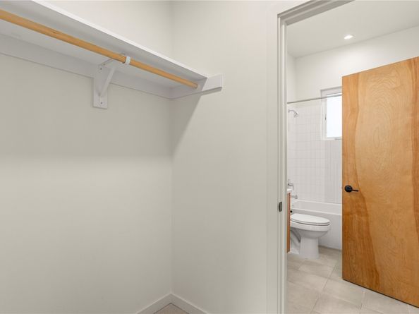 2273 14th Avenue W, Seattle WA 98119