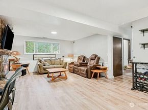 20111 80th Avenue W, Edmonds WA 98026