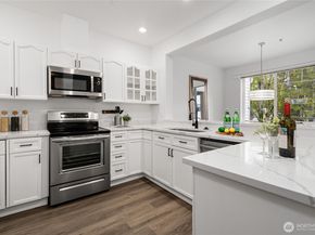 7583 Old Redmond Road A203, Redmond WA 98052