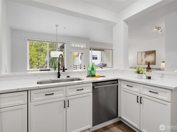 7583 Old Redmond Road A203, Redmond WA 98052