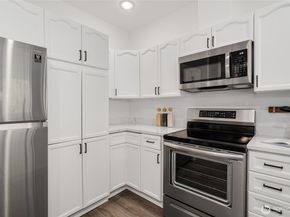 7583 Old Redmond Road A203, Redmond WA 98052