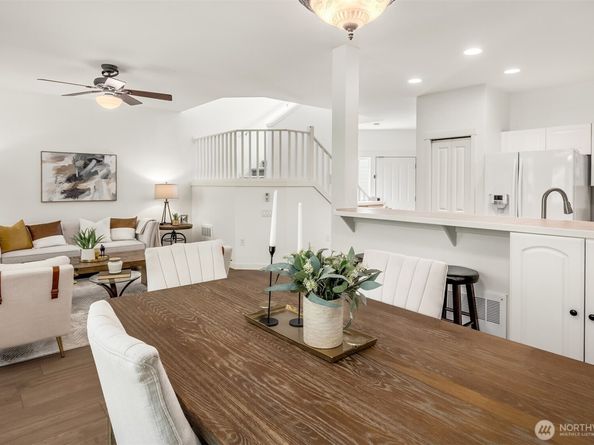 23722 SE 36th Lane, Sammamish WA 98029