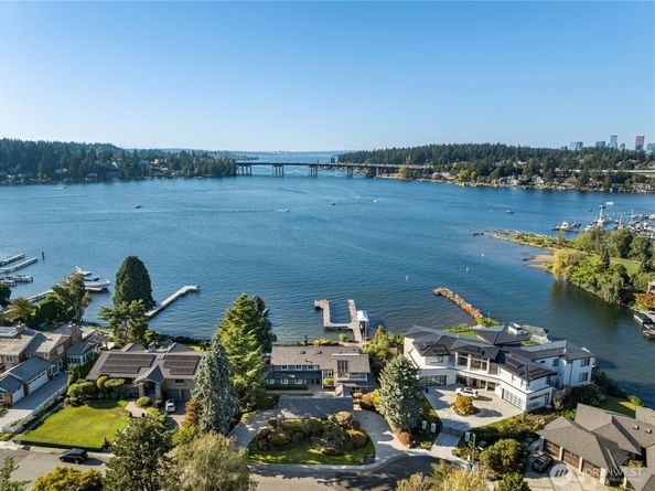 106 Cascade Key, Bellevue WA 98006