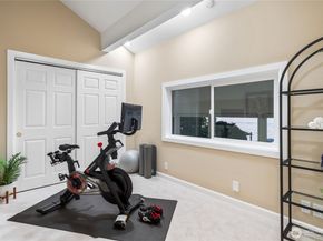 106 Cascade Key, Bellevue WA 98006