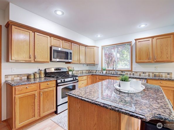 3002 200th Street SE, Bothell WA 98012
