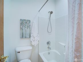 3002 200th Street SE, Bothell WA 98012