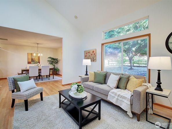 3002 200th Street SE, Bothell WA 98012