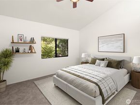 6652 Parkpoint Way NE D311, Seattle WA 98115