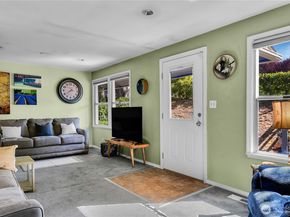 128 NE 174th Street, Shoreline WA 98155